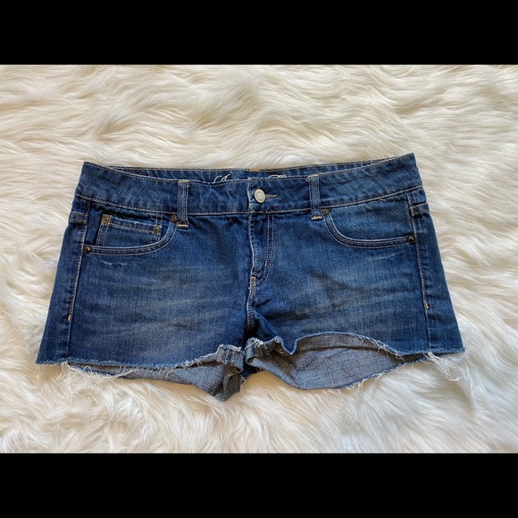 American Eagle Outfitters Pants - AE Cutoff Shorts - Size 8 - Medium Wash